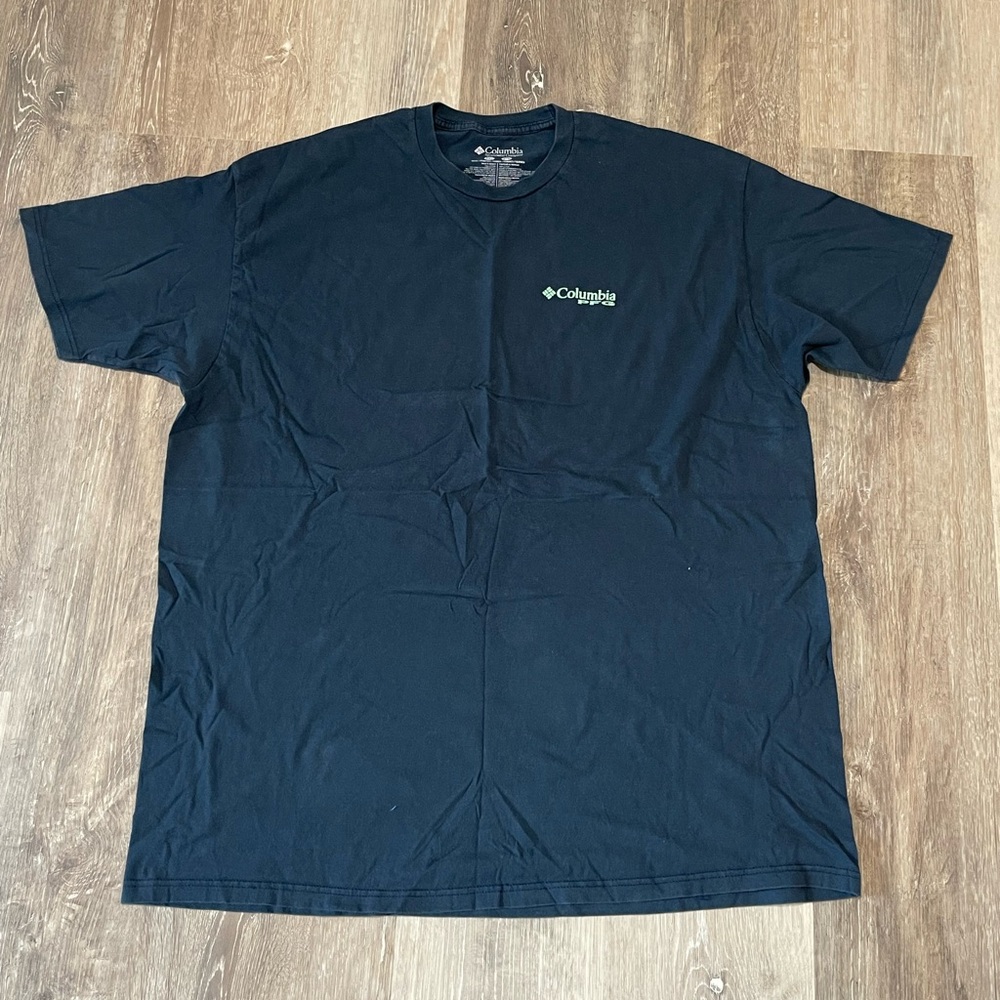 Columbia Men's Navy Blue Short Sleeve Tee